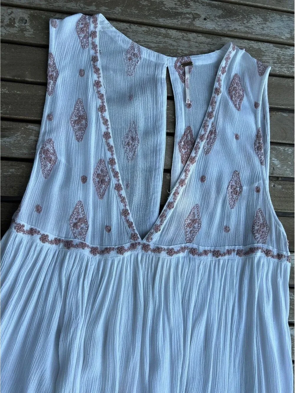 Free People Sleeveless Diamond Embroidered white top - Picture 4 of 8